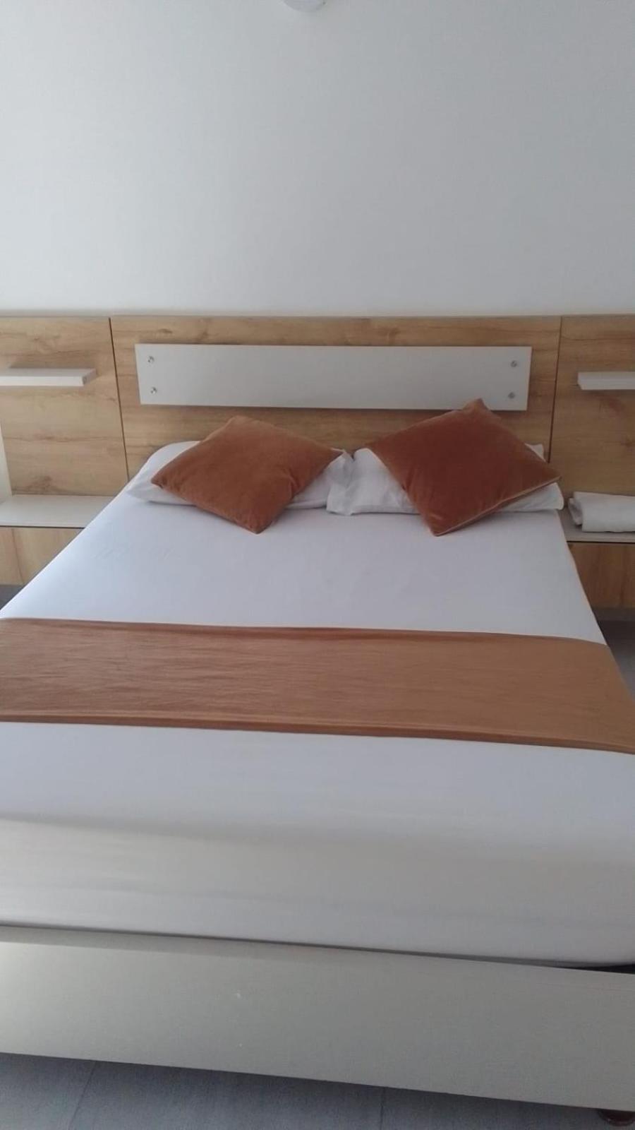 Hotel Gutier リオネグロ エクステリア 写真
